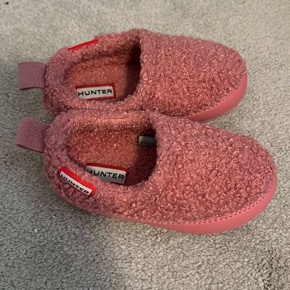 Hunter slippers